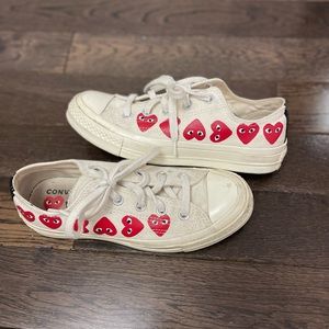 Comme des garçons white converse